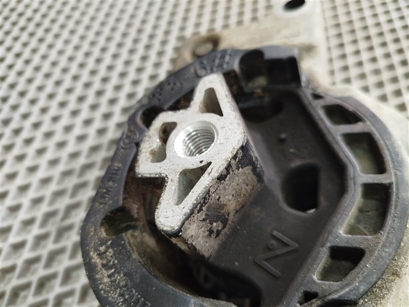 подушка АКПП, 3670 рублей, Санкт-Петербург