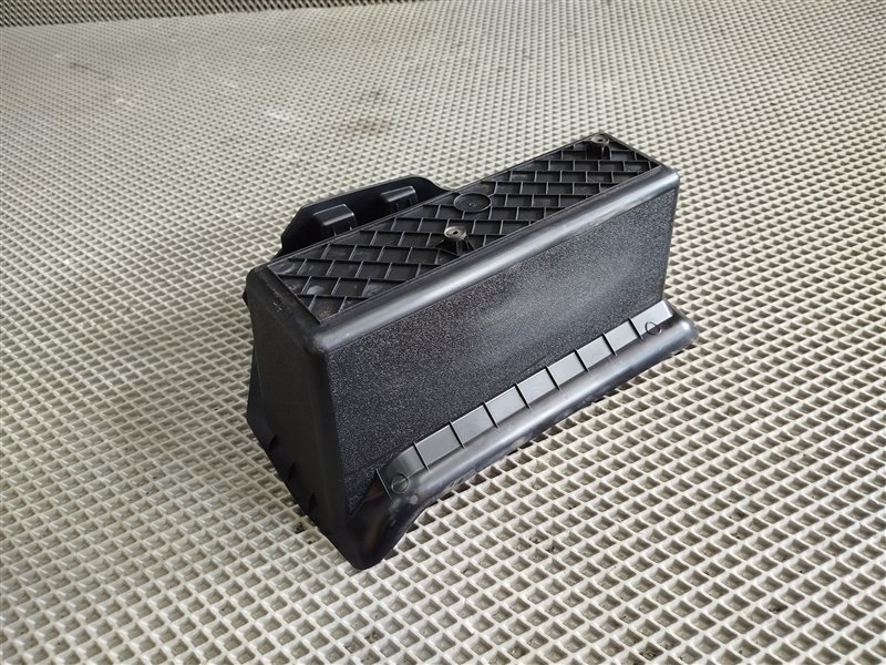 короб багажника, 2780 рублей, Санкт-Петербург