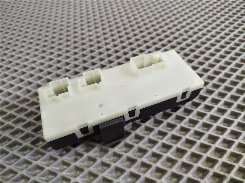 блок управления крышкой багажника, 4605 рублей, Санкт-Петербург