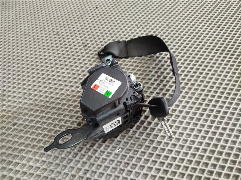 ремень безопасности, 4605 рублей, Санкт-Петербург