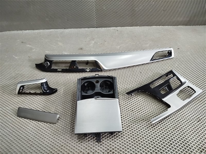 накладка, 13715 рублей, Санкт-Петербург