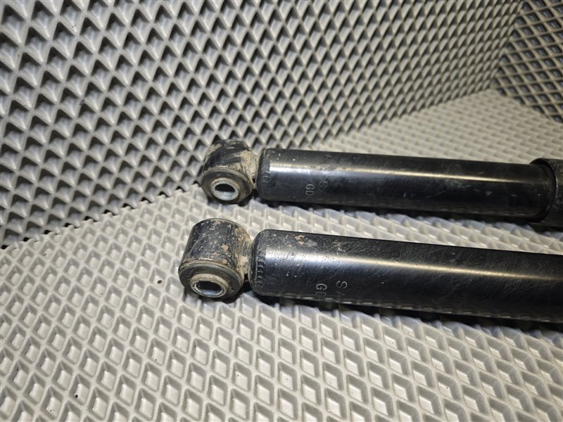 амортизатор, 10895 рублей, Санкт-Петербург