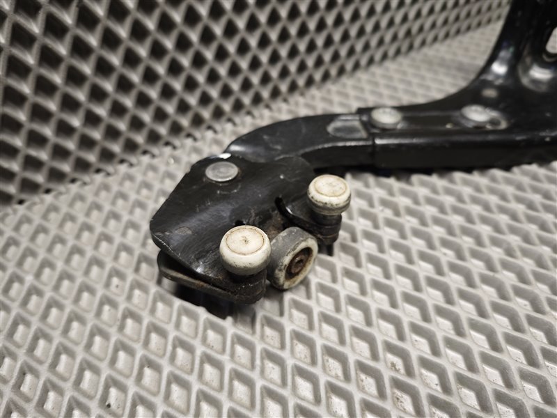 ролик сдвижной двери, 4360 рублей, Санкт-Петербург