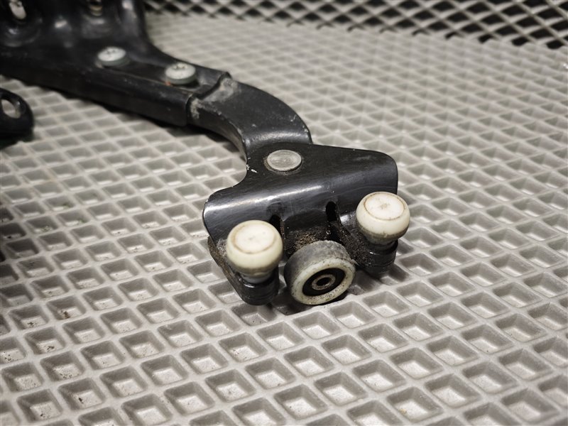 ролик сдвижной двери, 4585 рублей, Санкт-Петербург