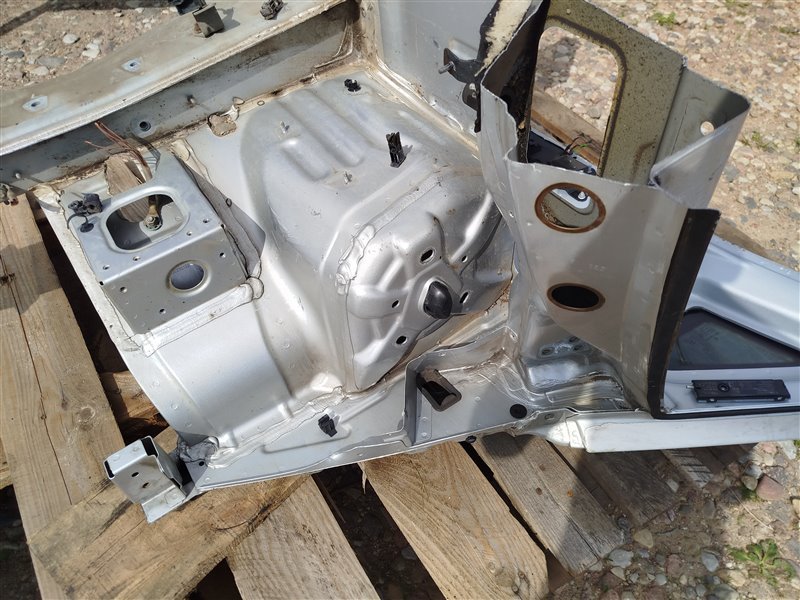 лонжерон, 82365 рублей, Санкт-Петербург