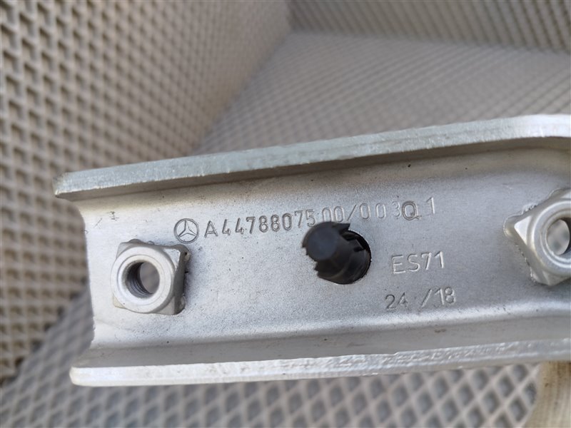 петля капота, 3725 рублей, Санкт-Петербург