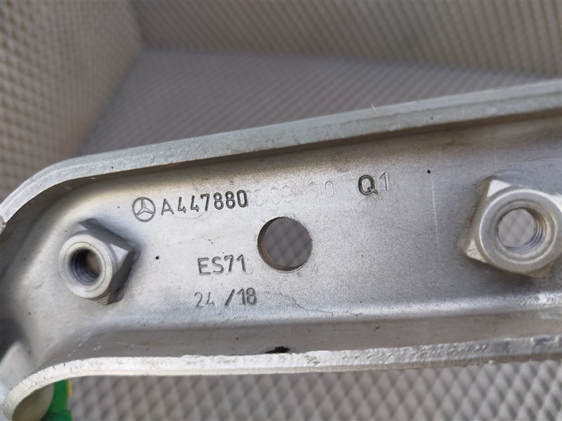 петля капота, 3725 рублей, Санкт-Петербург