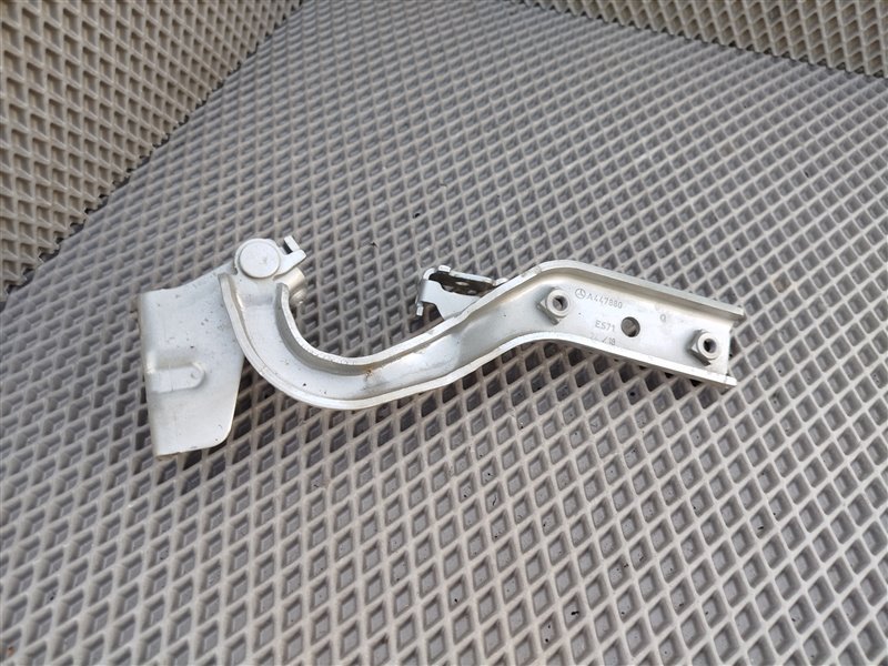 петля капота, 3725 рублей, Санкт-Петербург