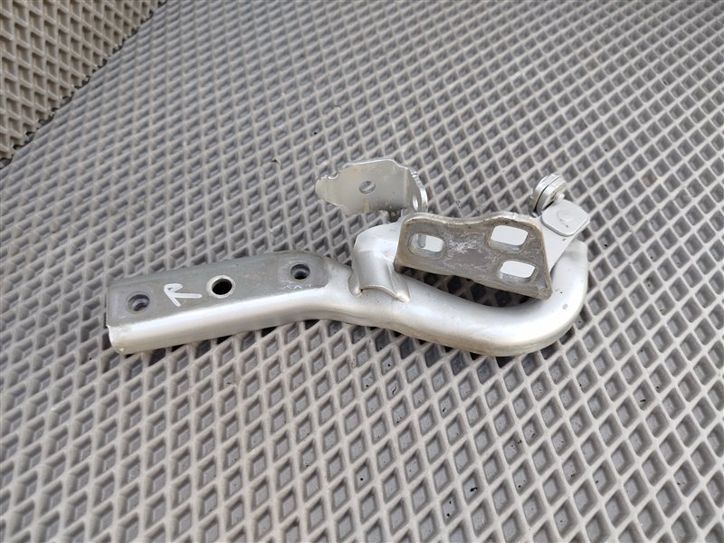 петля капота, 3725 рублей, Санкт-Петербург