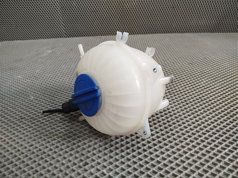 бачок расширительный, 6865 рублей, Санкт-Петербург