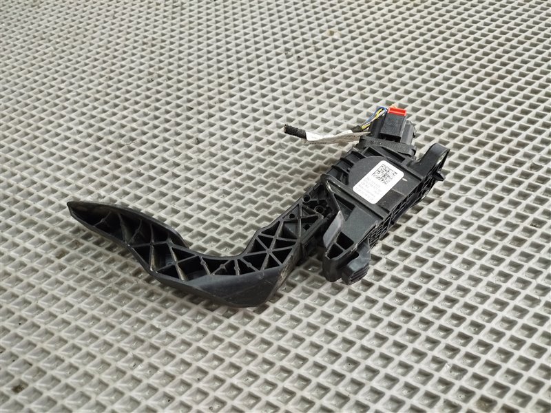 педаль газа, 2310 рублей, Санкт-Петербург