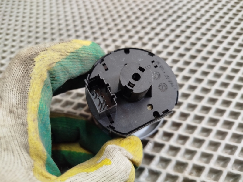 переключатель света, 2590 рублей, Санкт-Петербург