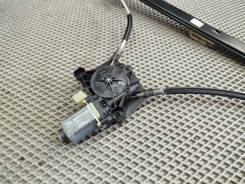 стеклоподъемник, 4605 рублей, Санкт-Петербург