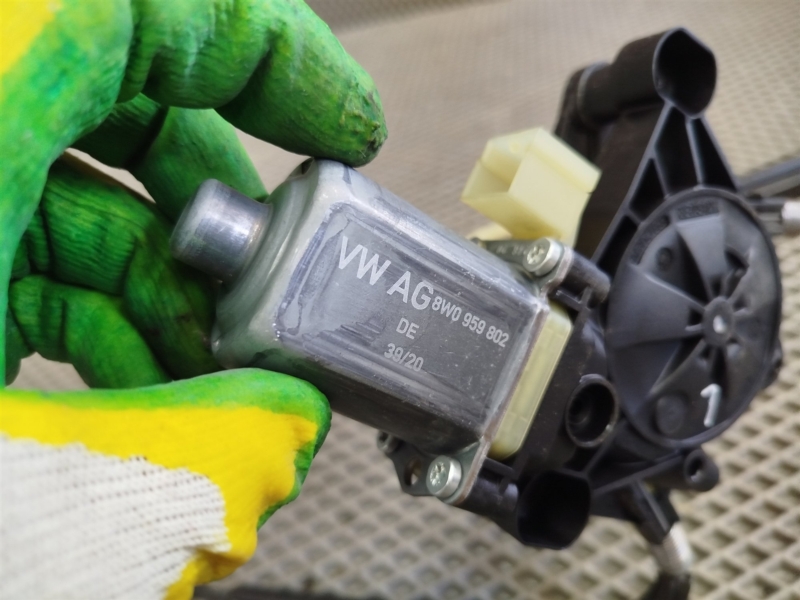 стеклоподъемник, 4605 рублей, Санкт-Петербург