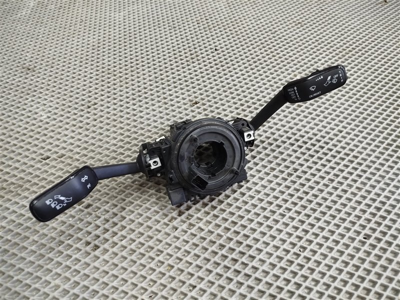 подрулевой переключатель, 12770 рублей, Санкт-Петербург