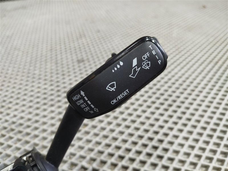 подрулевой переключатель, 12770 рублей, Санкт-Петербург