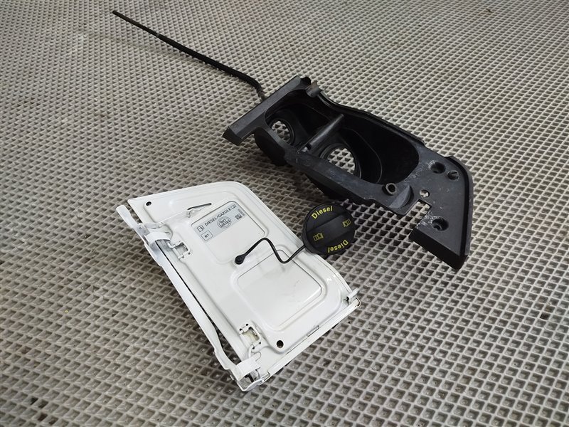 лючок бака, 6400 рублей, Санкт-Петербург