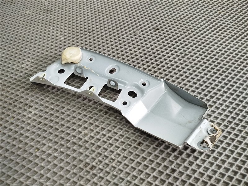 кронштейн крыла, 4605 рублей, Санкт-Петербург