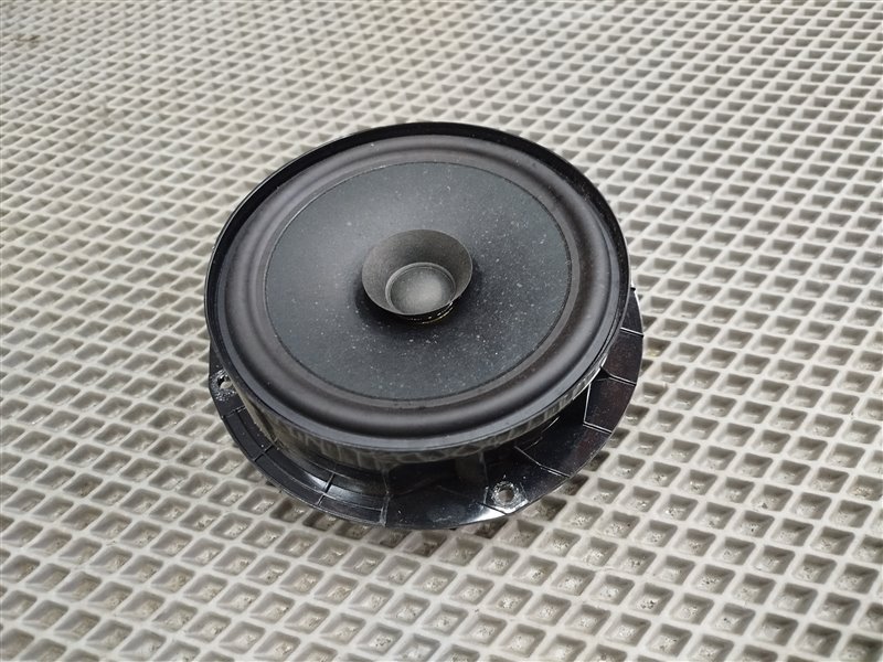 динамик, 1850 рублей, Санкт-Петербург