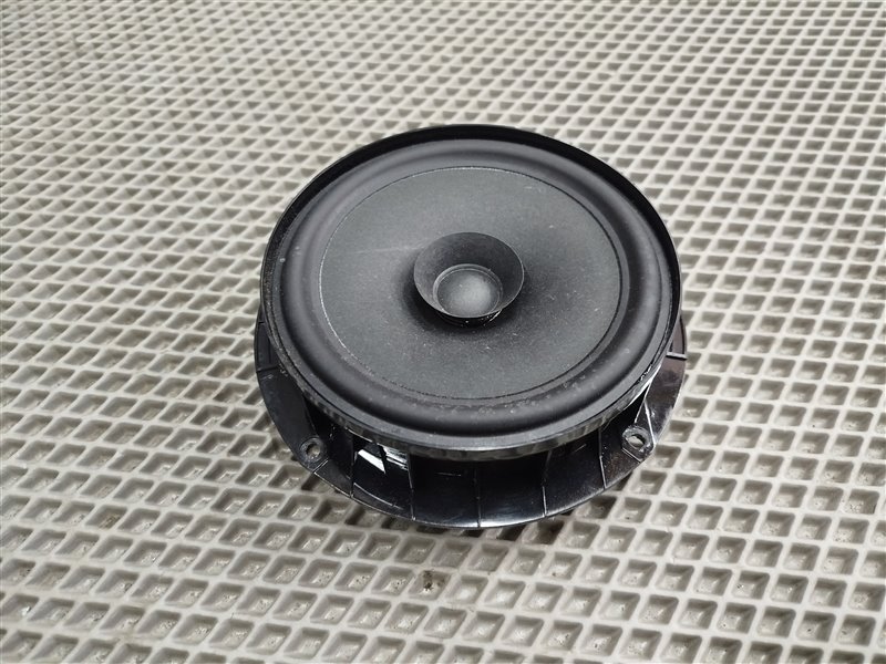 динамик, 1850 рублей, Санкт-Петербург