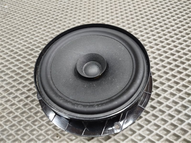 динамик, 1850 рублей, Санкт-Петербург