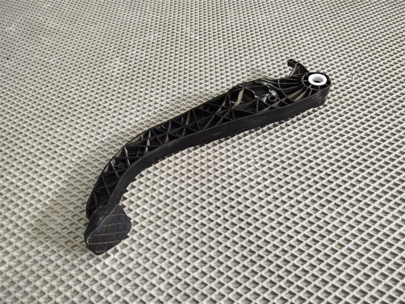 педаль сцепления, 4135 рублей, Санкт-Петербург