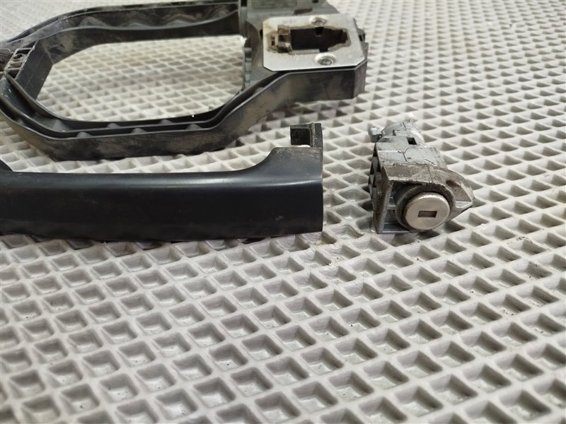 Ручка двери, 2495 рублей, Санкт-Петербург