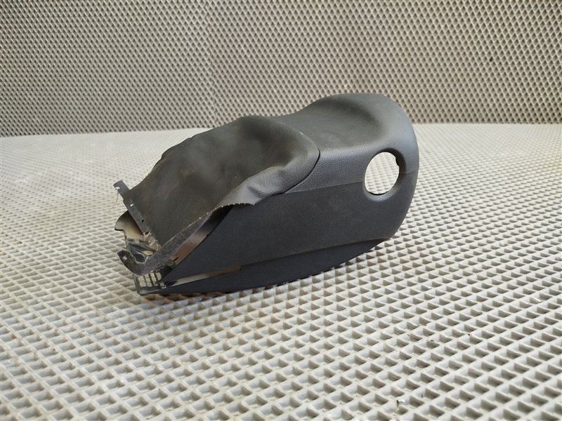 Кожух рулевой колонки, 1850 рублей, Санкт-Петербург