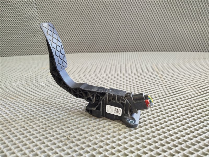 педаль газа, 2315 рублей, Санкт-Петербург