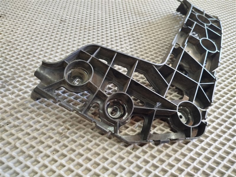 кронштейн бампера, 3215 рублей, Санкт-Петербург