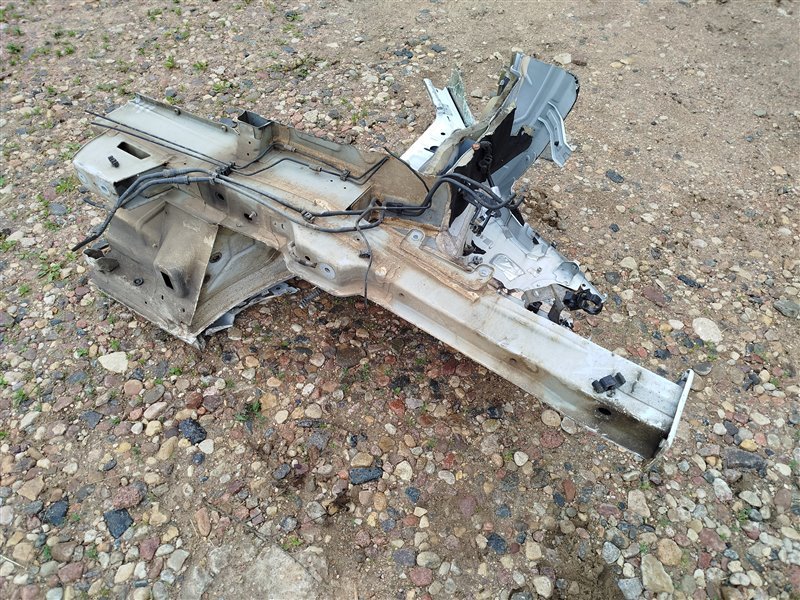 лонжерон, 45610 рублей, Санкт-Петербург