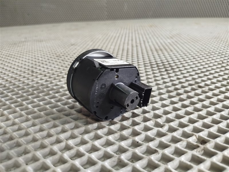 переключатель света, 2595 рублей, Санкт-Петербург