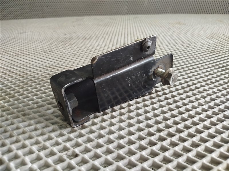 Кронштейн подрамника, 3690 рублей, Санкт-Петербург