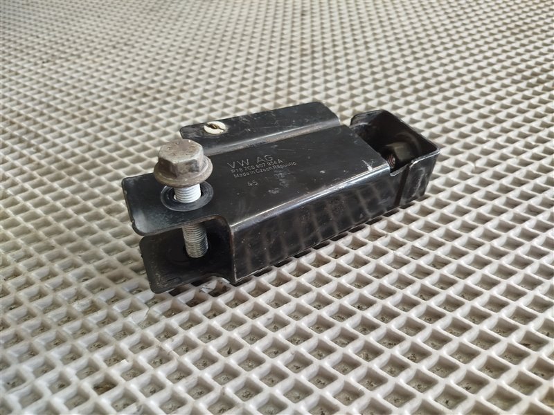 Кронштейн подрамника, 3690 рублей, Санкт-Петербург