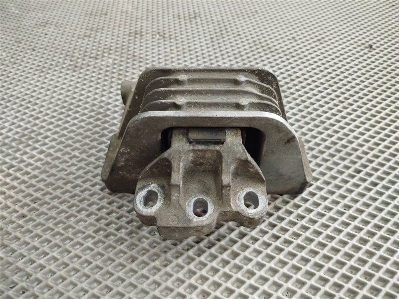 подушка двигателя, 9180 рублей, Санкт-Петербург