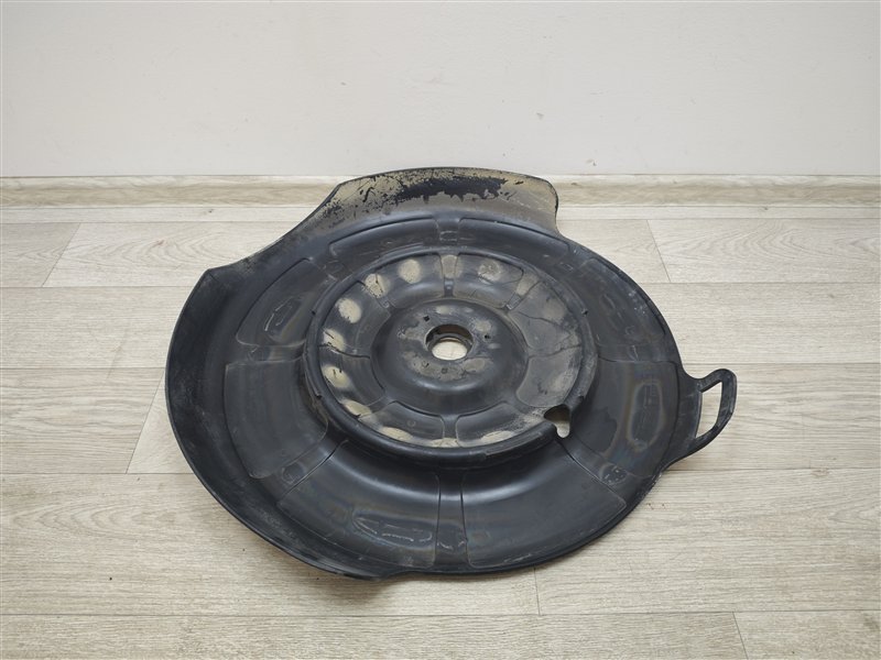 кожух запасного колеса, 3205 рублей, Санкт-Петербург