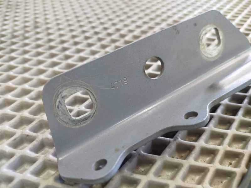 петля капота, 9180 рублей, Санкт-Петербург