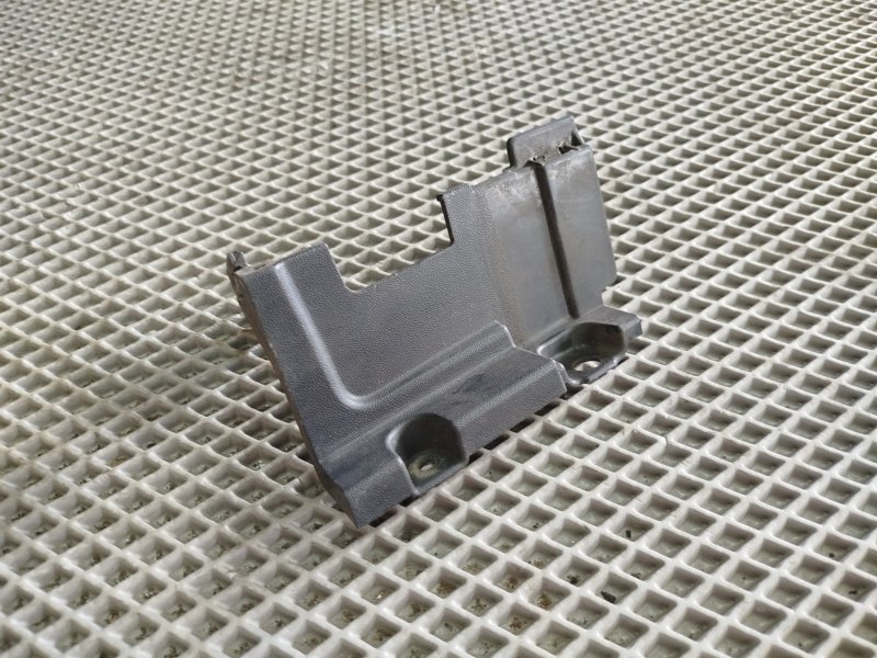 кронштейн бампера, 1855 рублей, Санкт-Петербург