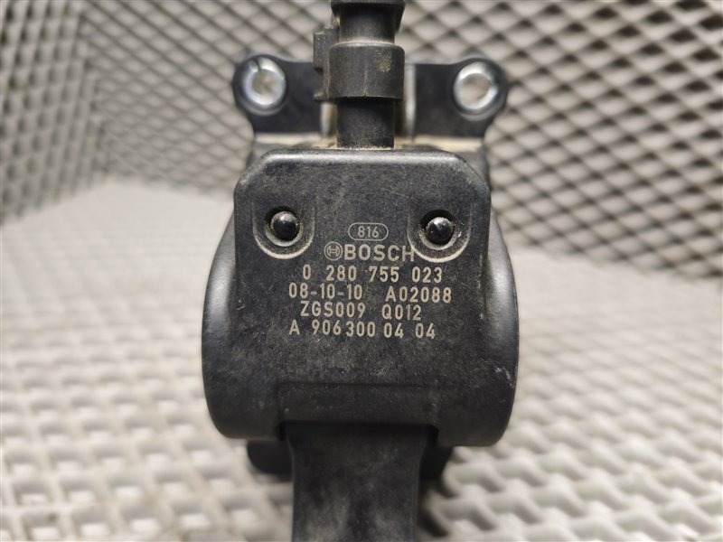 педаль газа, 1850 рублей, Санкт-Петербург