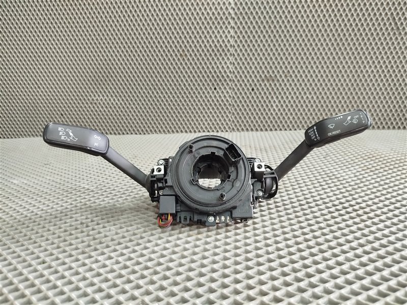 подрулевой переключатель, 13790 рублей, Санкт-Петербург