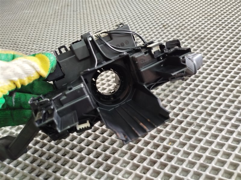 подрулевой переключатель, 13790 рублей, Санкт-Петербург