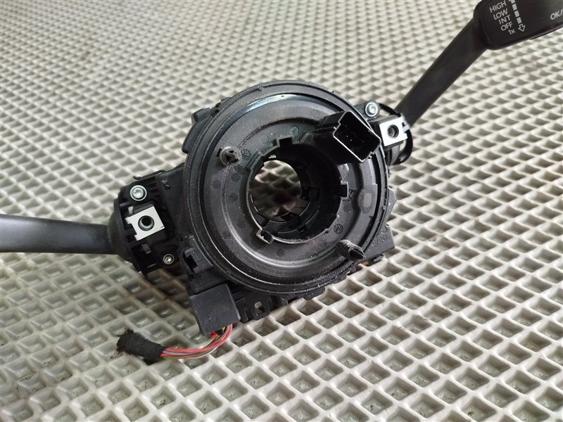 подрулевой переключатель, 13790 рублей, Санкт-Петербург