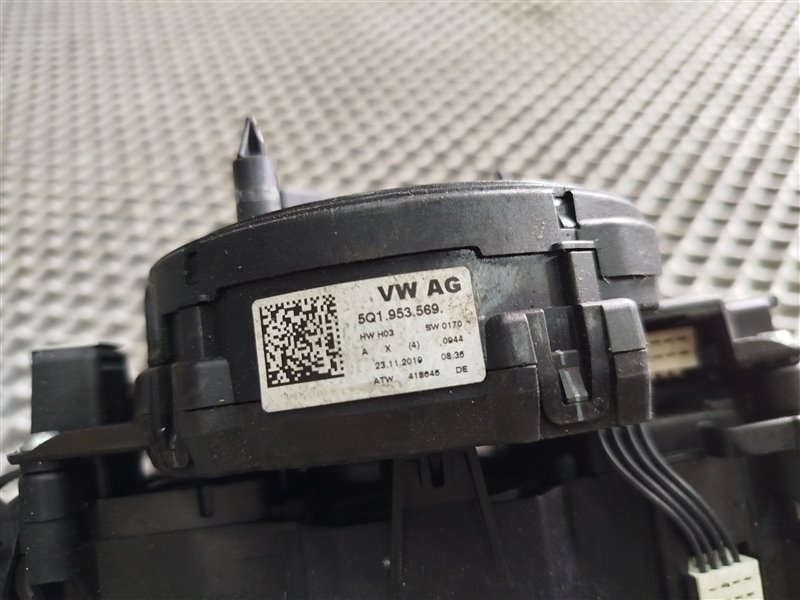 подрулевой переключатель, 13790 рублей, Санкт-Петербург