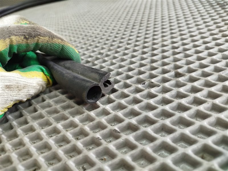 уплотнитель капота, 2320 рублей, Санкт-Петербург