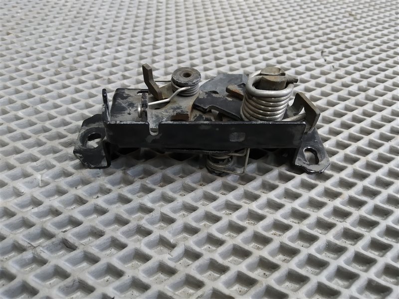 замок капота, 4900 рублей, Санкт-Петербург