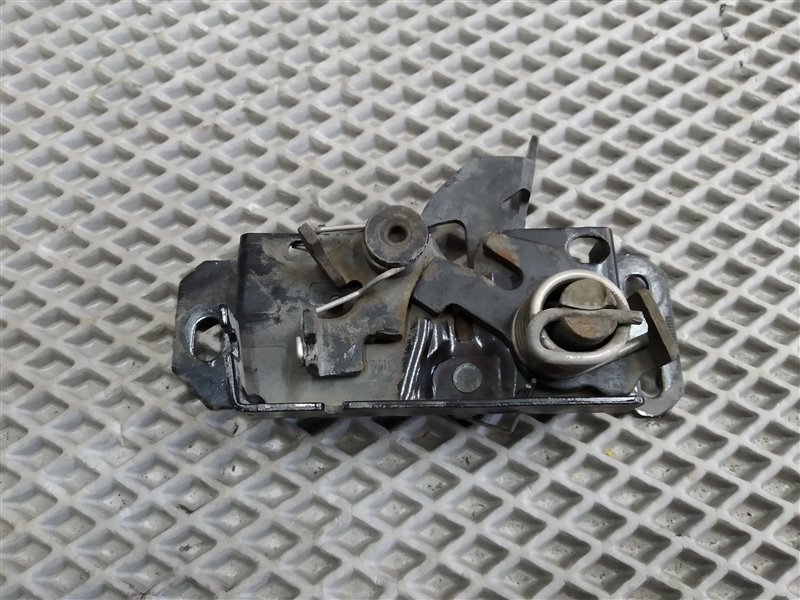 замок капота, 4900 рублей, Санкт-Петербург