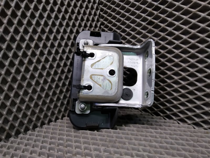 петля багажника, 5030 рублей, Санкт-Петербург