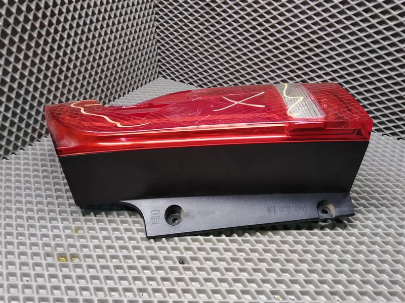 фонарь, 2310 рублей, Санкт-Петербург