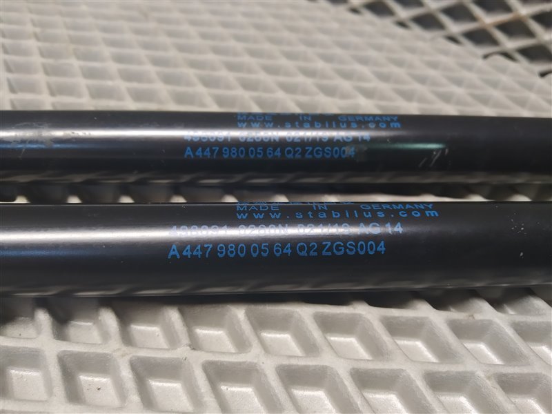 амортизатор, 4900 рублей, Санкт-Петербург