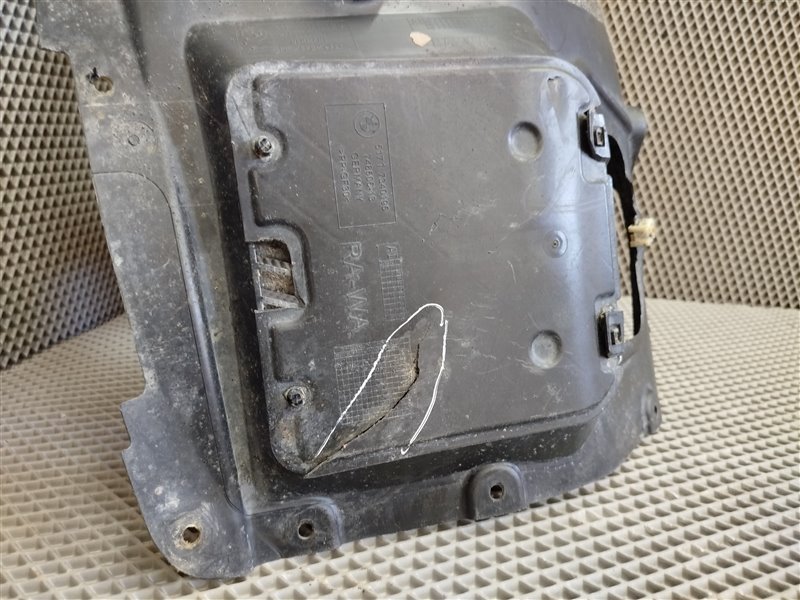 подкрылок, 3700 рублей, Санкт-Петербург